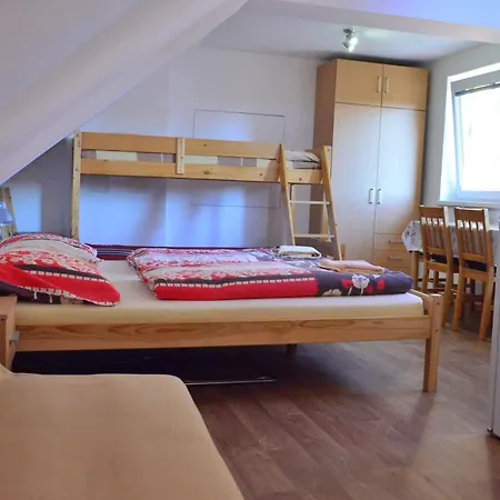 Milumi * Strážnice
